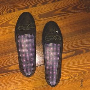 Only worn once! These are black LLbean rain shoes!